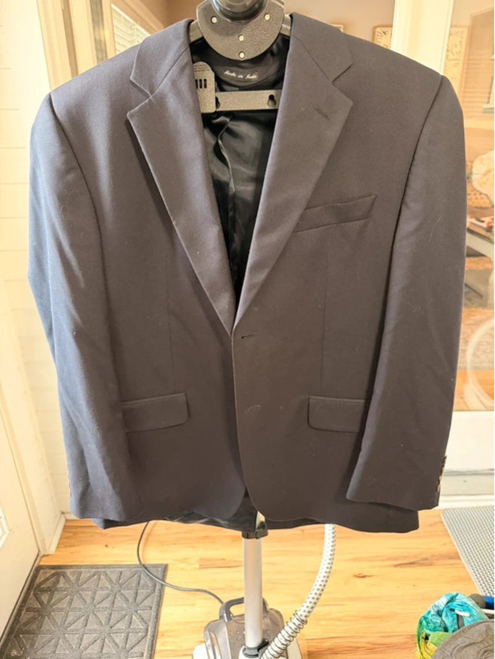 IZOD Men's Wool Suit Jacket 42R Navy Blue Classic Blazer